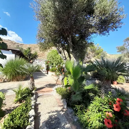 Regina Del Mare - Solarium And Garden 别墅 夏卡