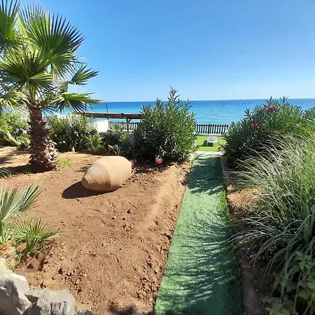 Regina Del Mare - Solarium And Garden 别墅 *