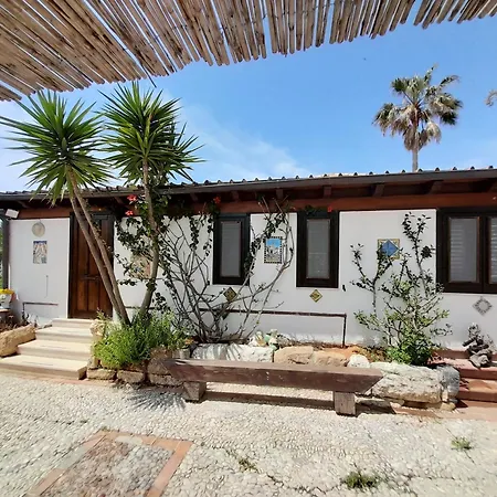 别墅 Regina Del Mare - Solarium And Garden 夏卡